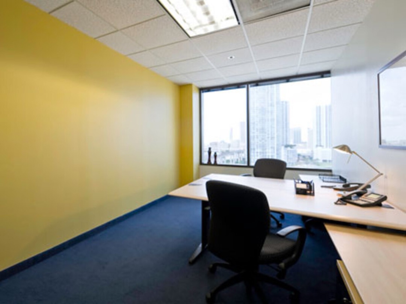 Rent office 80 SW 8th Street, Suite 2000 — photo 2
