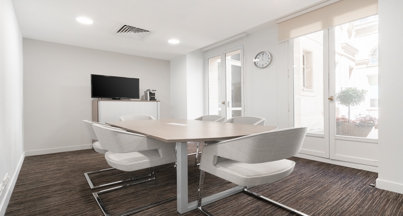 Rent office 72 Rue du Faubourg Saint-Honore — photo 5