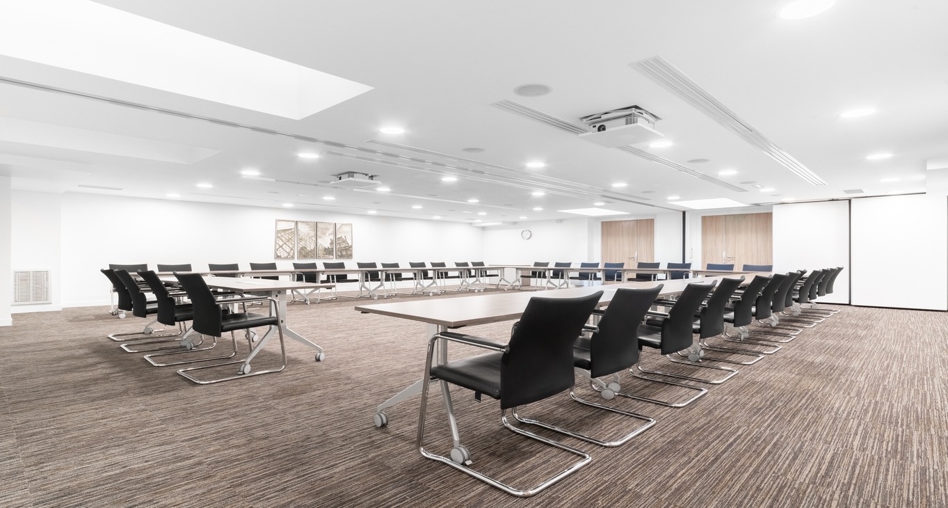 Rent office 72 Rue du Faubourg Saint-Honore — photo 6
