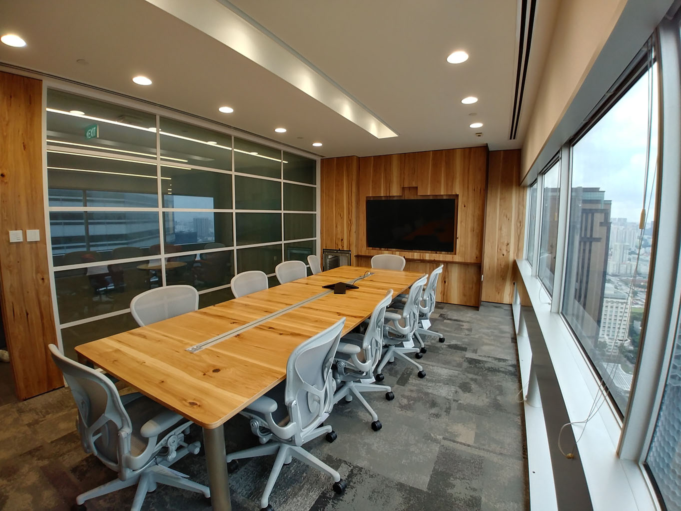 Business center Level 35, The Gateway West, 150 Beach Road Rent office Level 35, The Gateway West, 150 Beach Road — photo 2