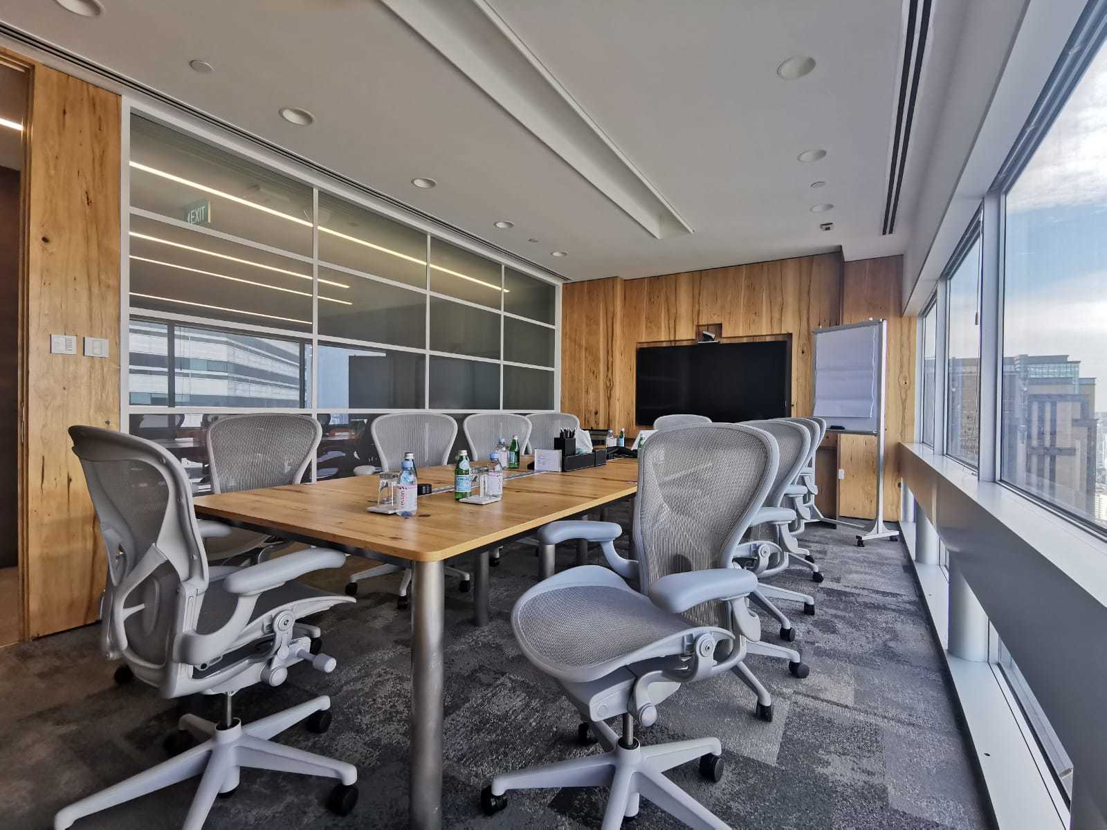 Business center Level 35, The Gateway West, 150 Beach Road Rent office Level 35, The Gateway West, 150 Beach Road — photo 3