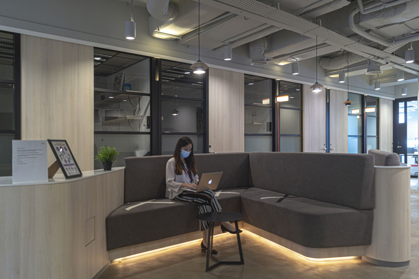 Rent office 75 High Street — photo 6