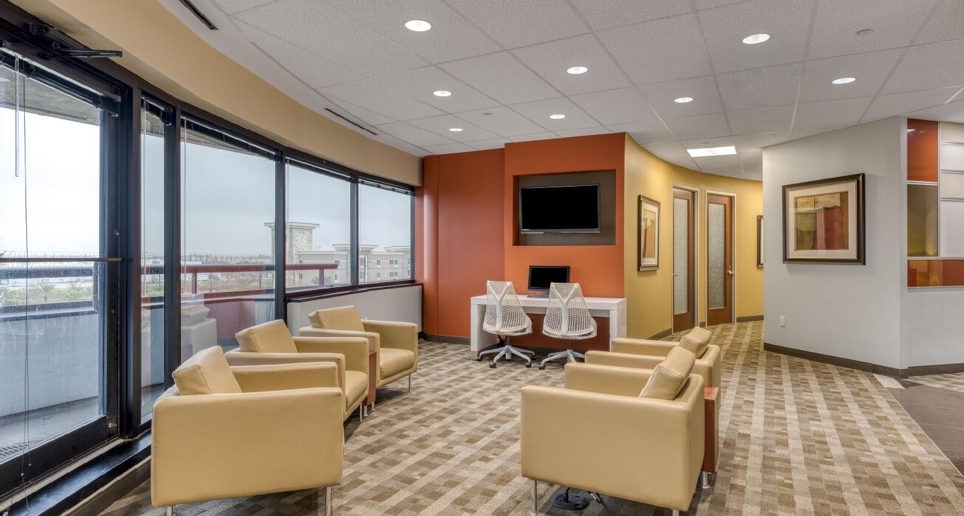 Business centrum 8300 FM 1960 West Rent office 8300 FM 1960 West — photo 8