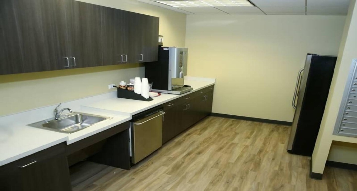 Rent office 8745 W. Higgins Rd., Ste. 110 — photo 4