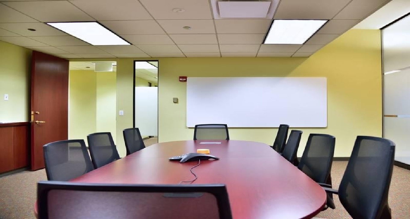 Rent office 8745 W. Higgins Rd., Ste. 110 — photo 3