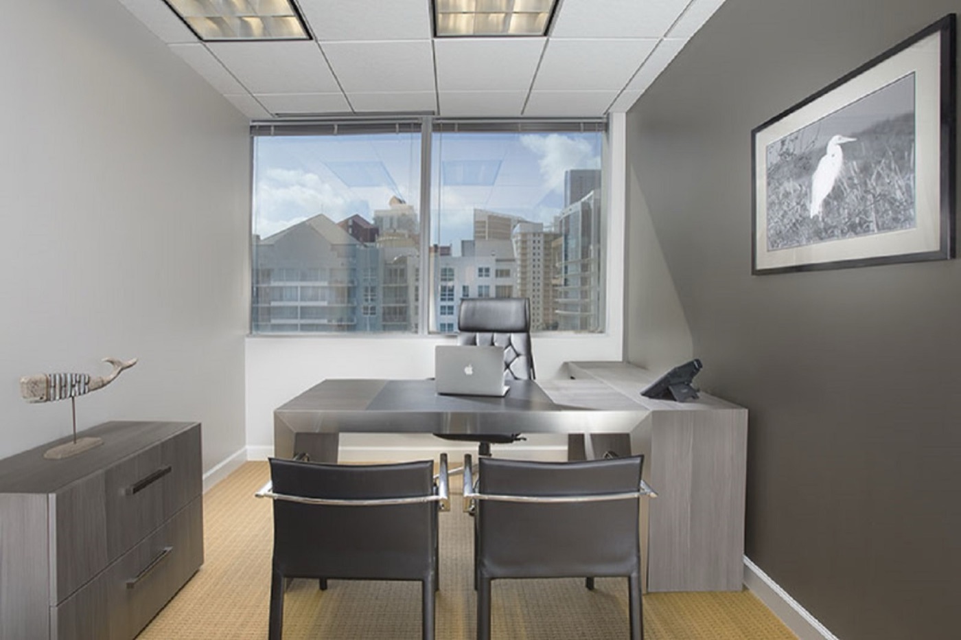 Business center 1001 Brickell Bay Drive Rent office 1001 Brickell Bay Drive — photo 8