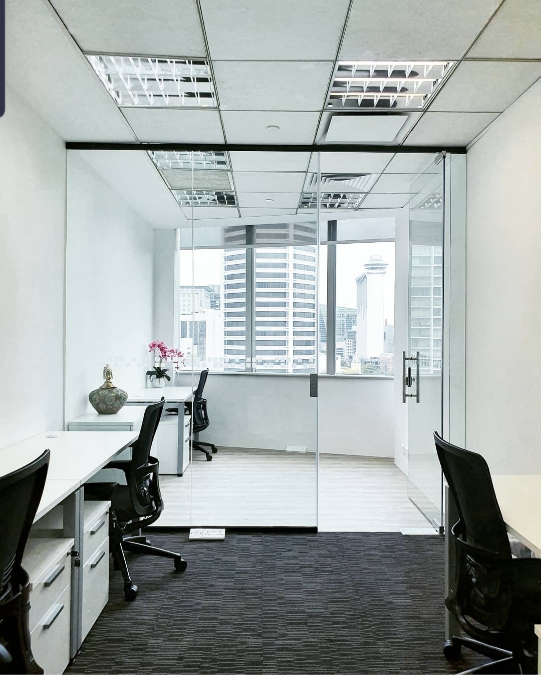 Business center 350 Orchard Road Rent office 350 Orchard Road — photo 2