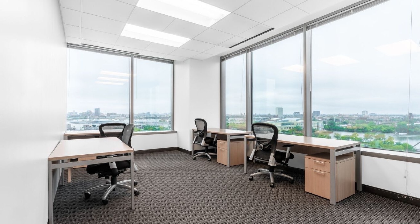 Rent office 939 W. North Avenue, Suite 750 — photo 14