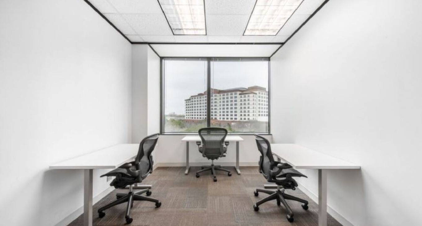 Rent office 9442 Capital of TX Hwy N, Plaza 1 — photo 12