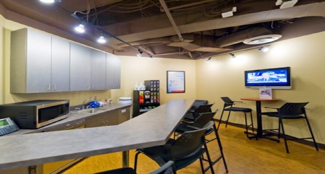 Rent office 999 18th Street, Suite 3000 — photo 4