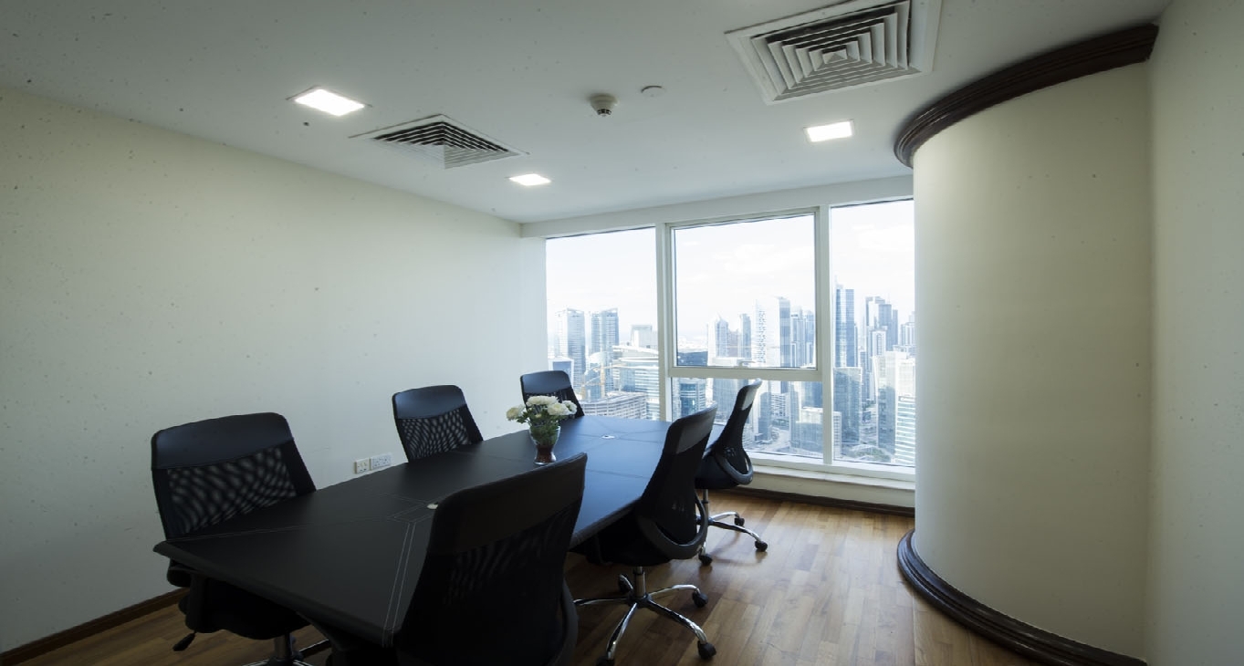 Rent office Churchill Tower — photo 8