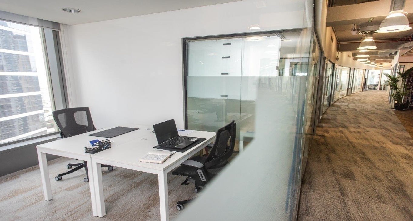 Rent office Al Falak Street Plot No.1 — photo 1