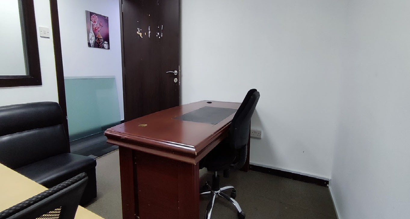Rent office Al Maktoum Rd, 82 — photo 3