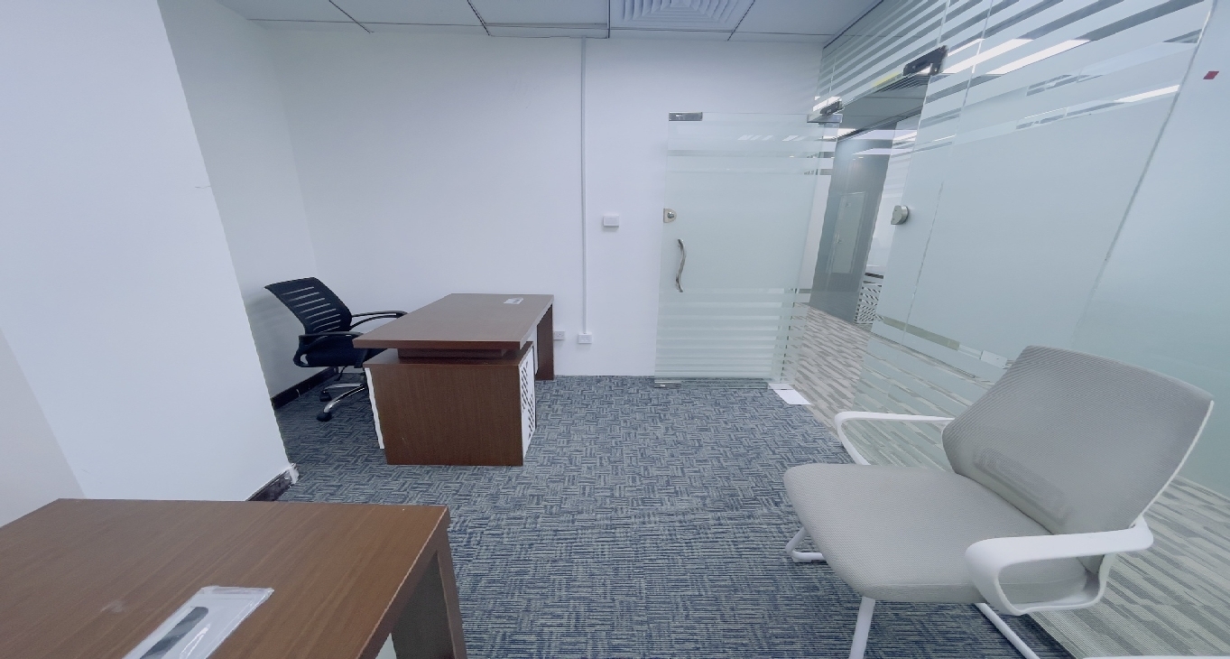 Business center Al Maktoum Road 12 Rent office Al Maktoum Road 12 — photo 8