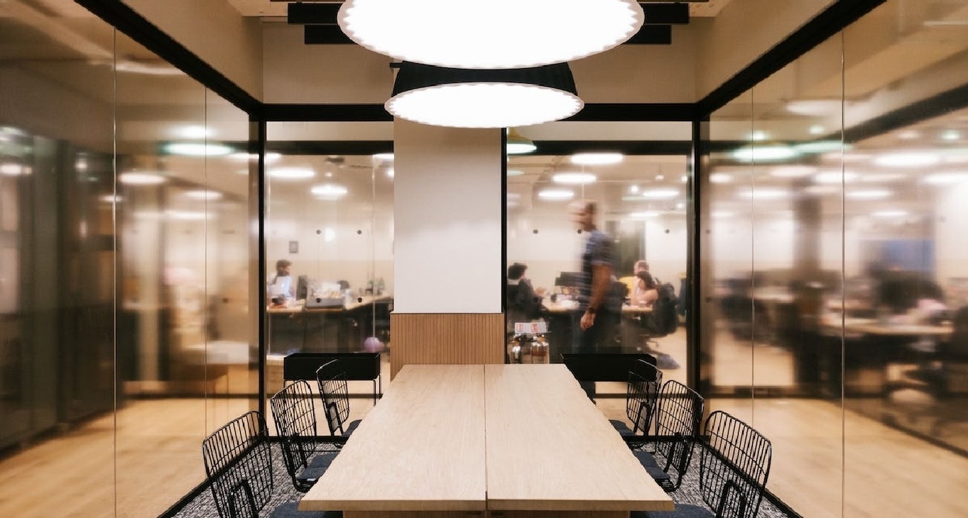 Pusat bisnis Aldwych 91 Rent office Aldwych 91 — photo 10