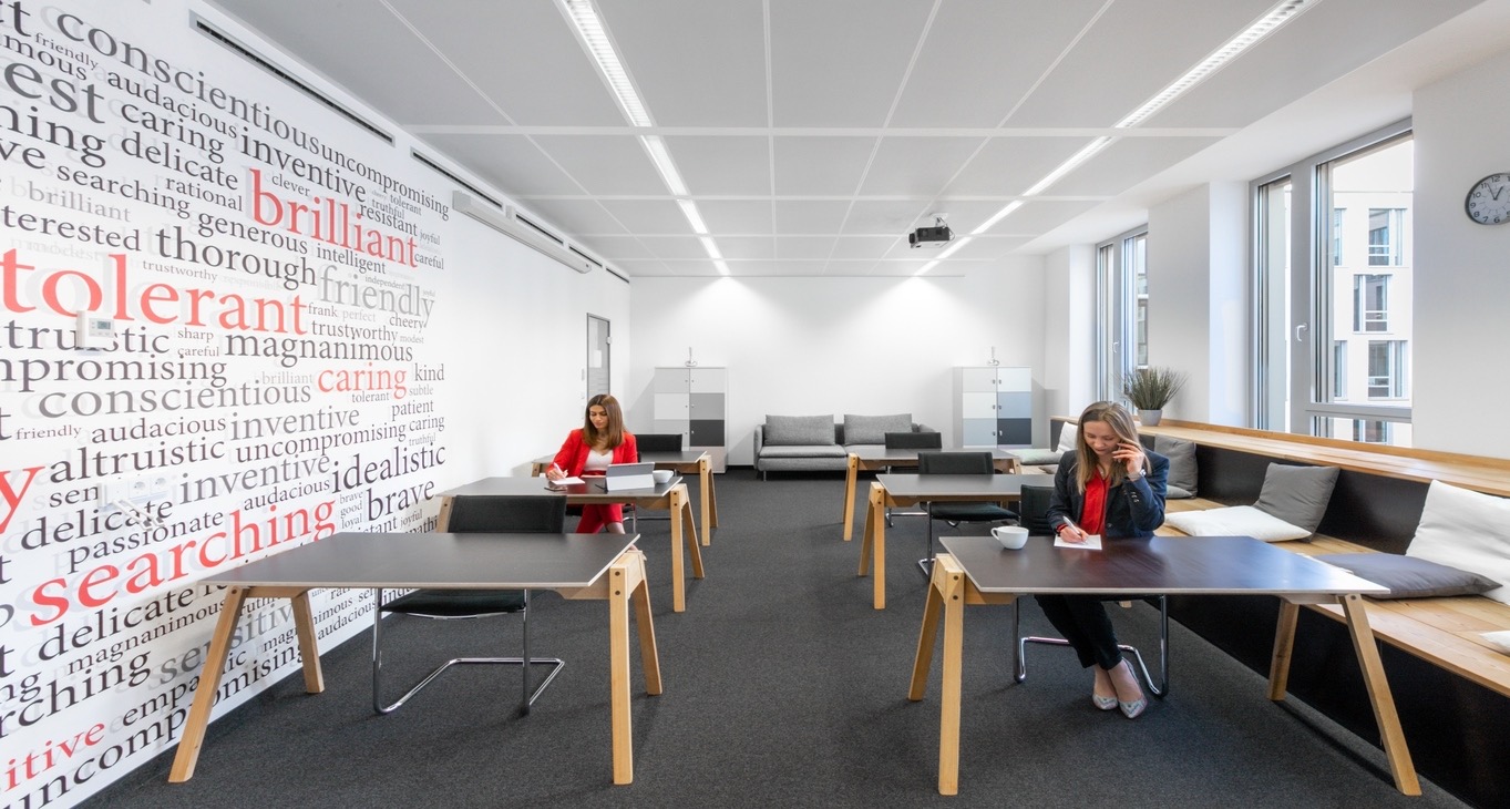 Rent office Regus Westend — photo 1