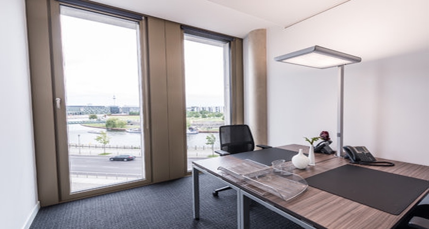 Rent office Am Kanzleramt — photo 6