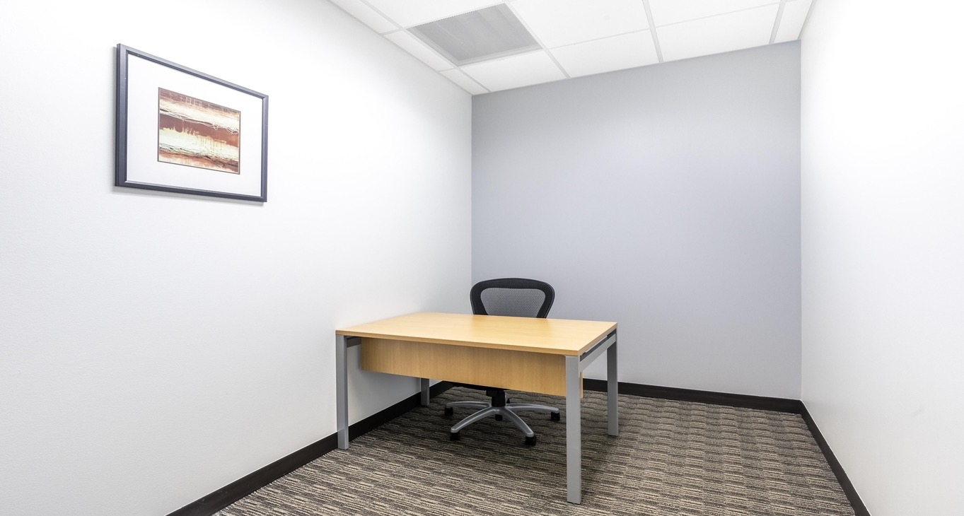 बिज़नेस सेंटर America Tower Rent office America Tower — photo 5