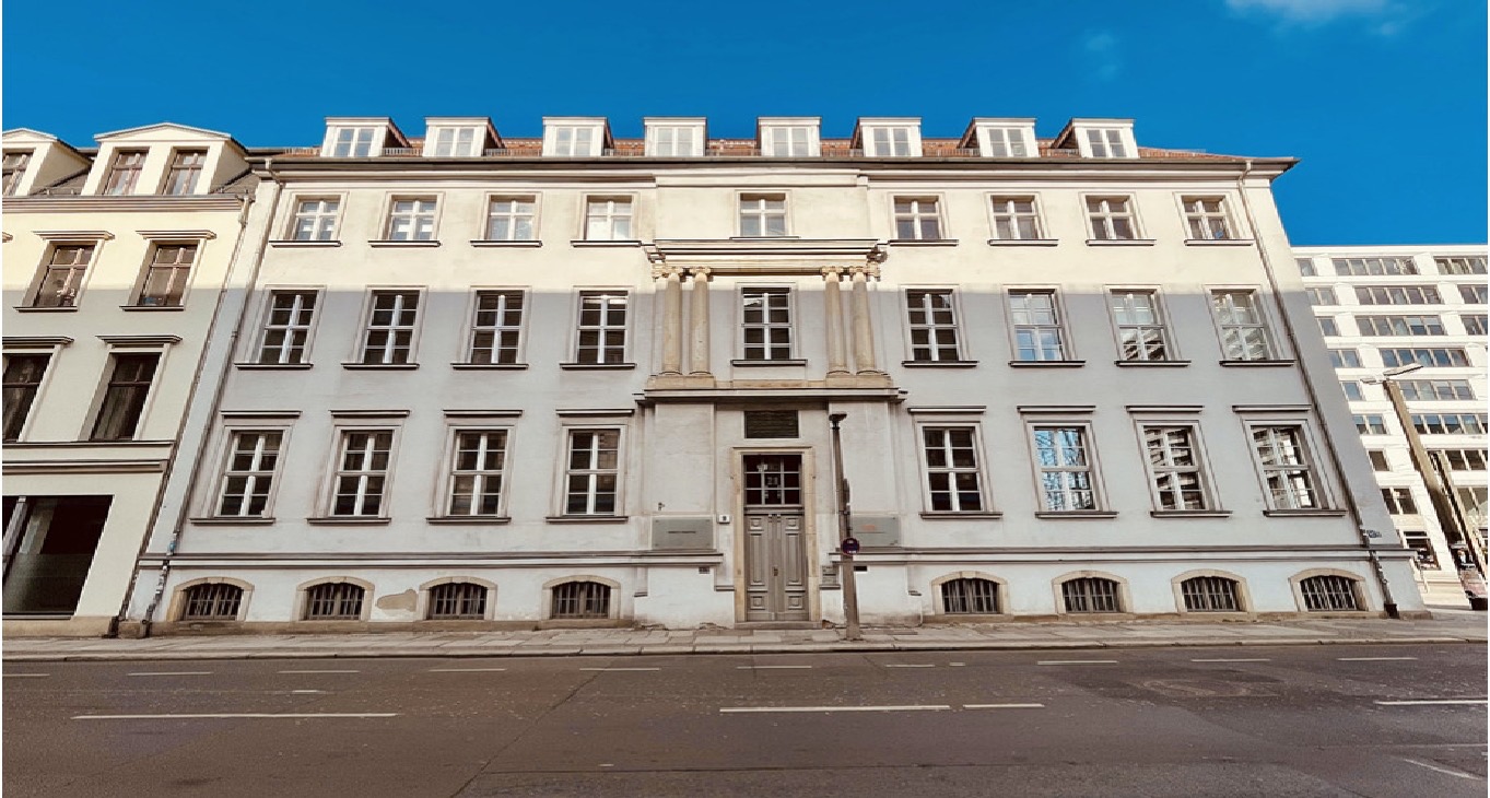 Rent office Anna-Louisa-Karsch-Straße 2 — photo 3