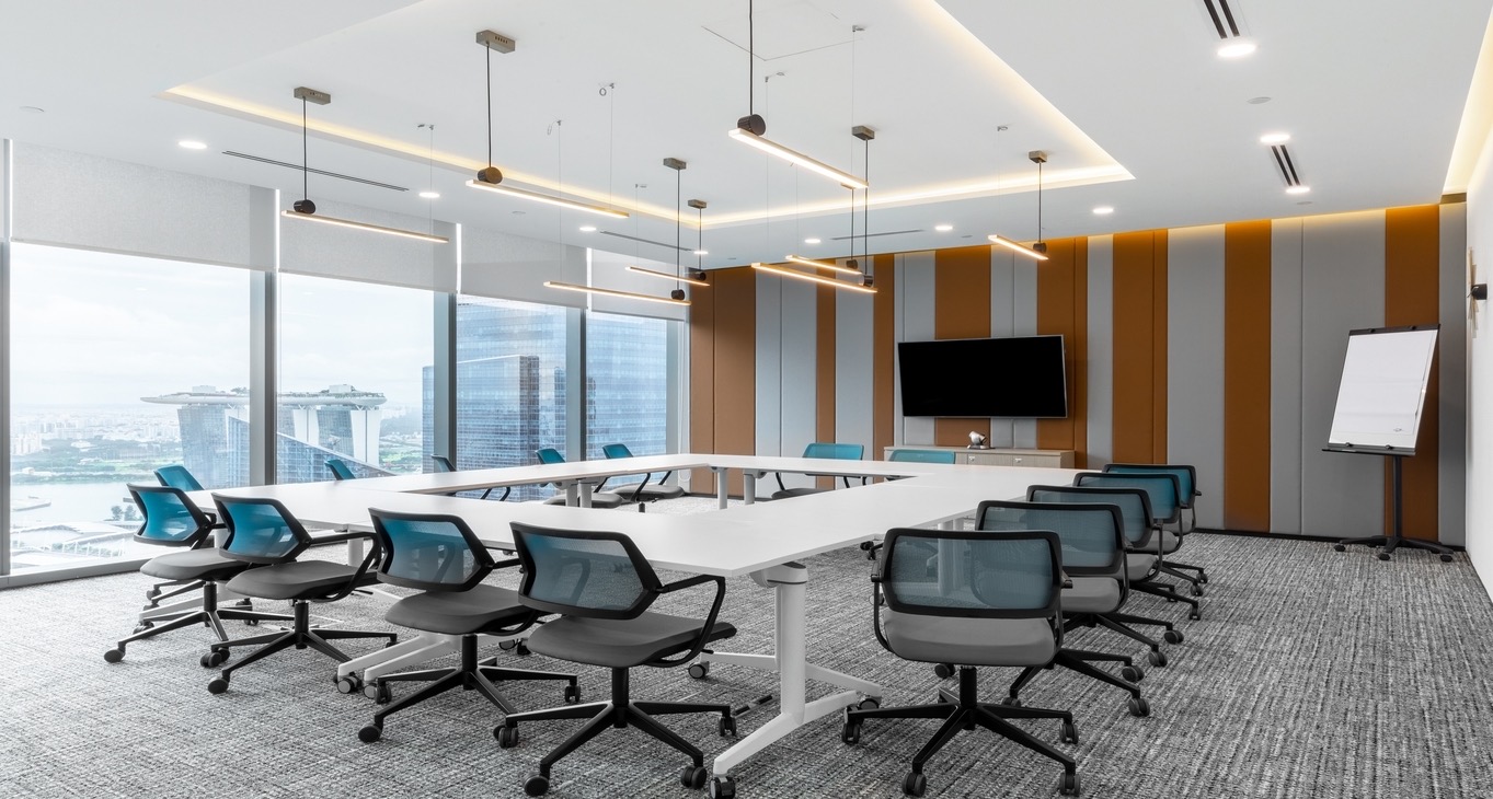 Business center Asia Square Tower 1 Rent office Asia Square Tower 1 — photo 3