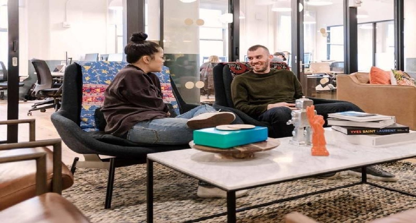 Coworking or your own office in Hamburg: what works out cheaper?