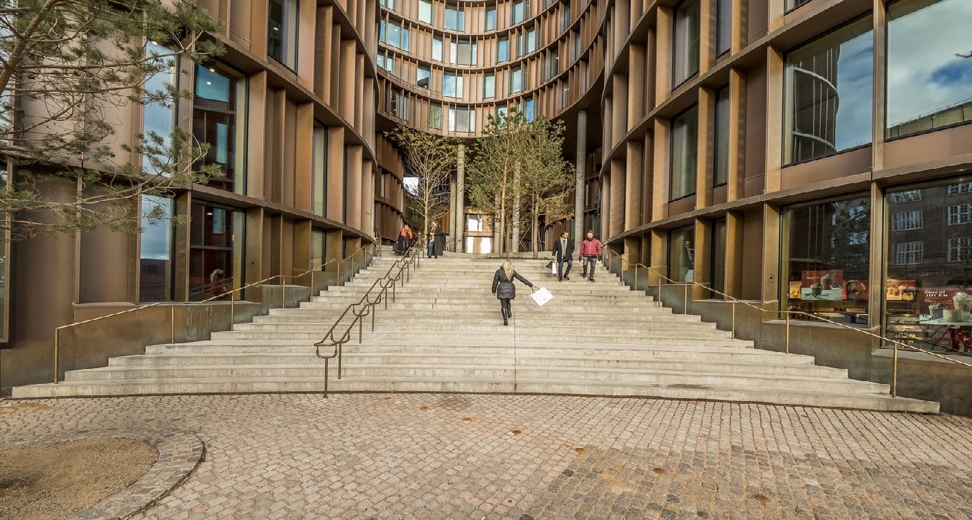 Rent office Axeltorv 2 — photo 1