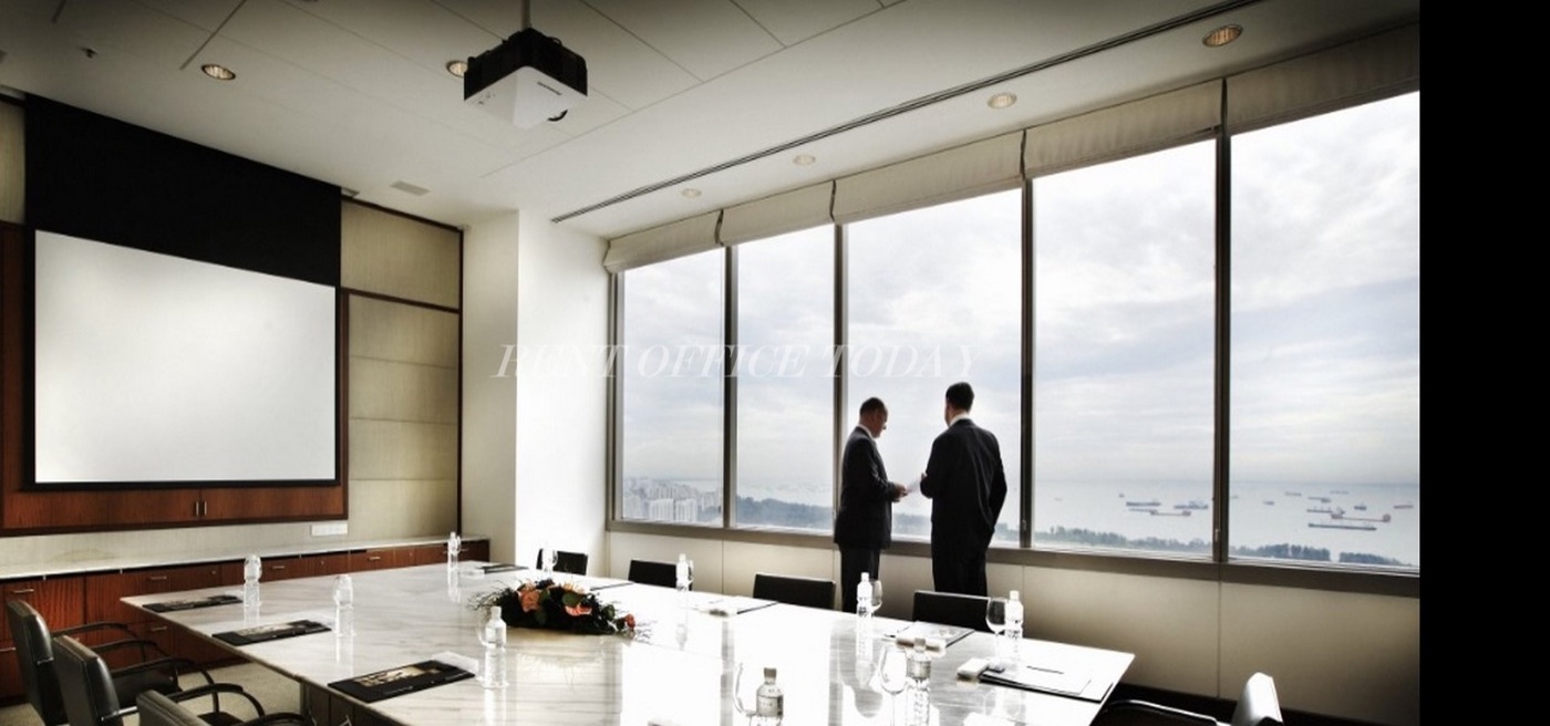 Pusat perniagaan Centennial Tower Rent office Centennial Tower — photo 6