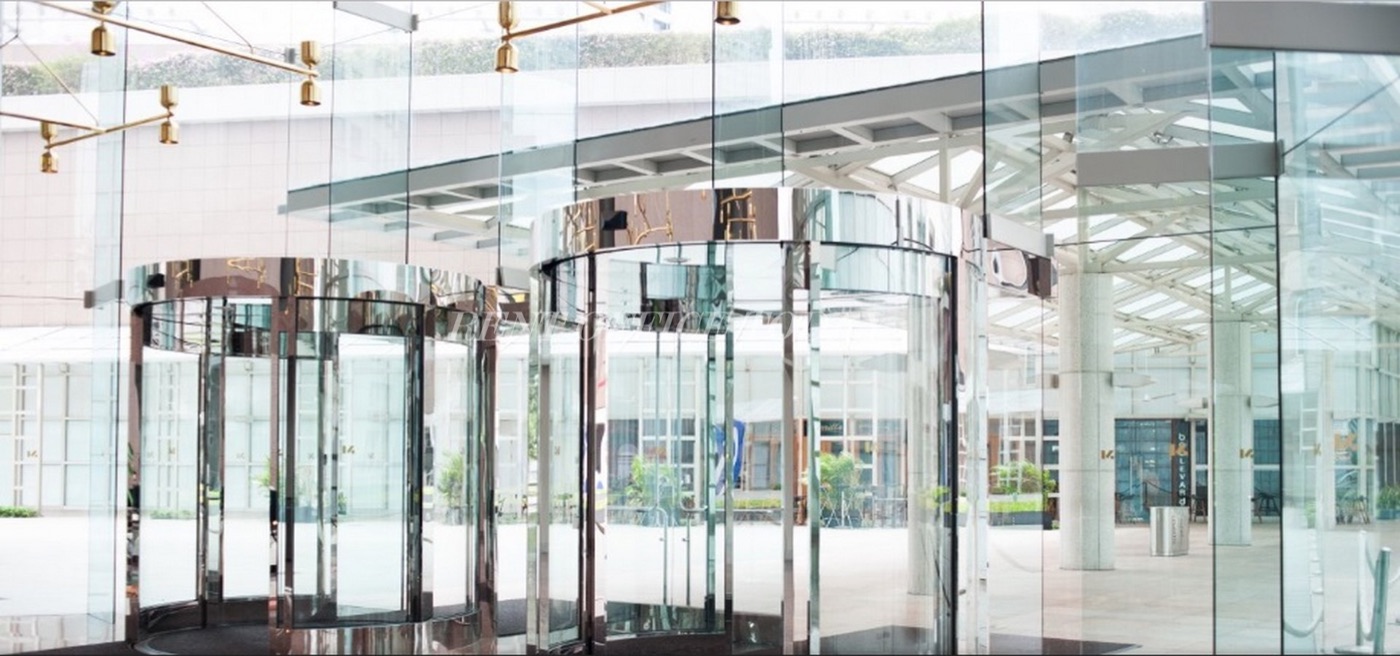 Business center Millenia Tower Rent office Millenia Tower — photo 14