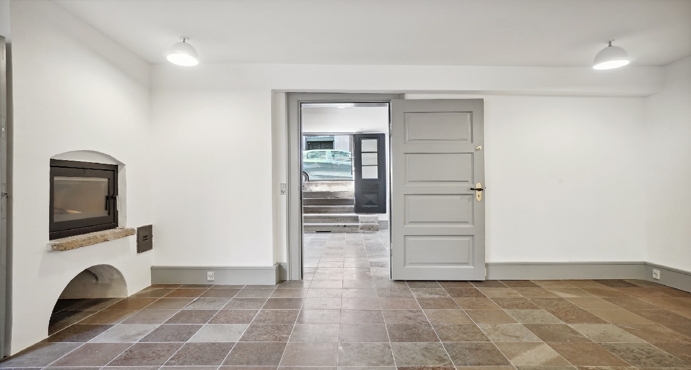 Rent office Badstuestræde 7 — photo 1