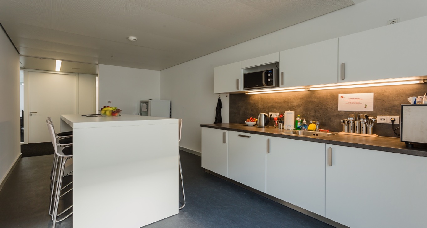 Rent office Bertha-Benz-Strasse 5 — photo 14