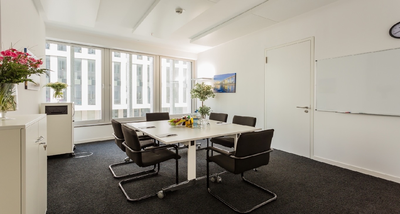 Rent office Bertha-Benz-Strasse 5 — photo 4