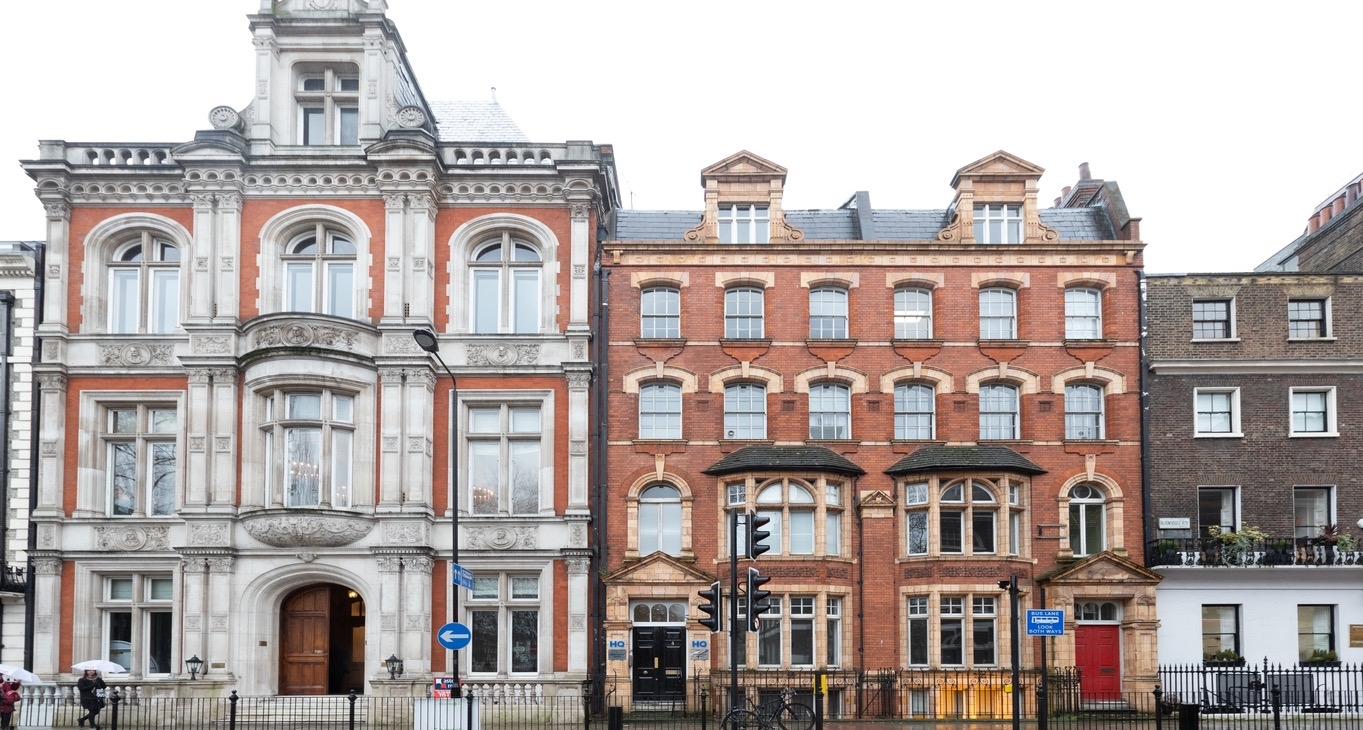 비즈니스 센터 Bloomsbury Square Rent office Bloomsbury Square — photo 1
