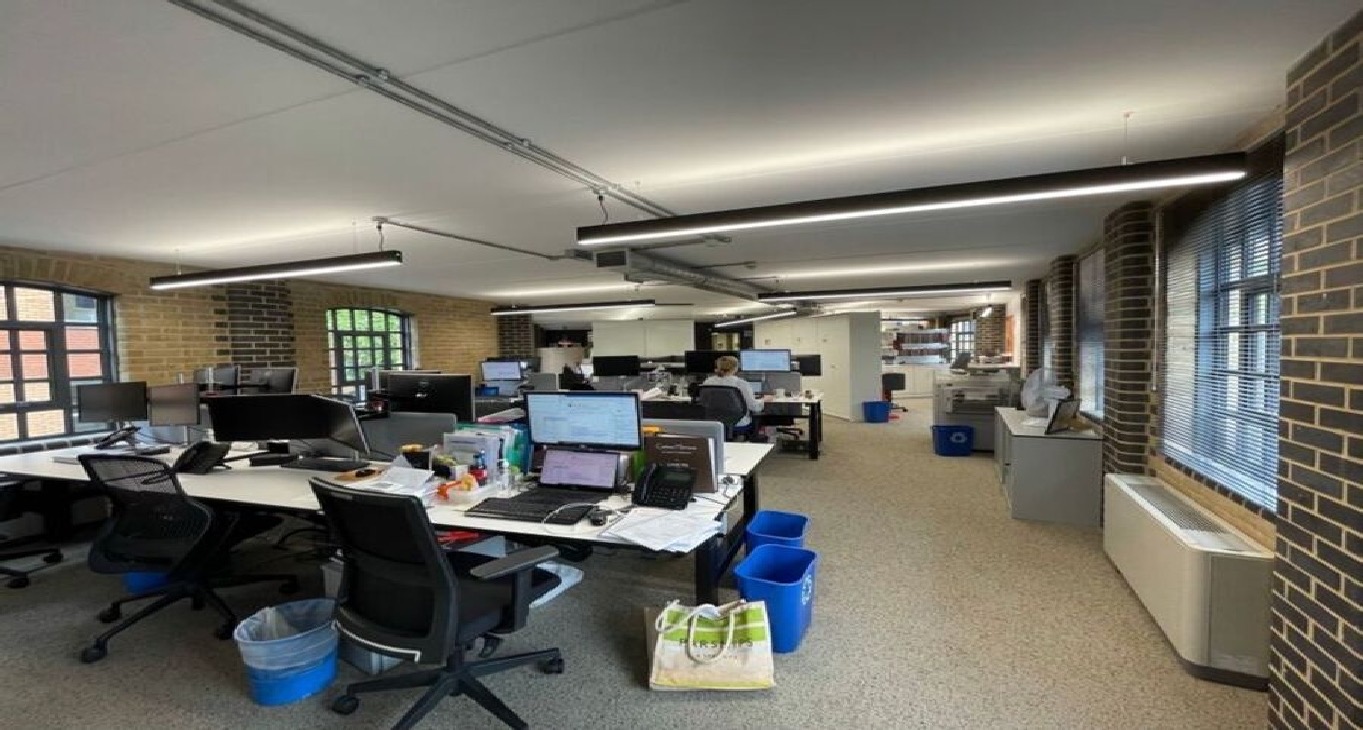 Rent office Boundary Row 8 — photo 1