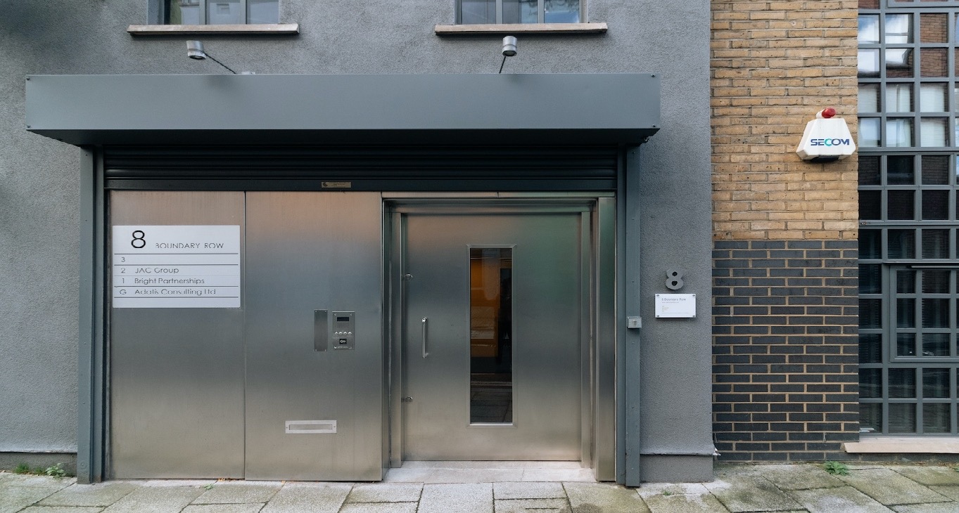 Rent office Boundary Row 8 — photo 8