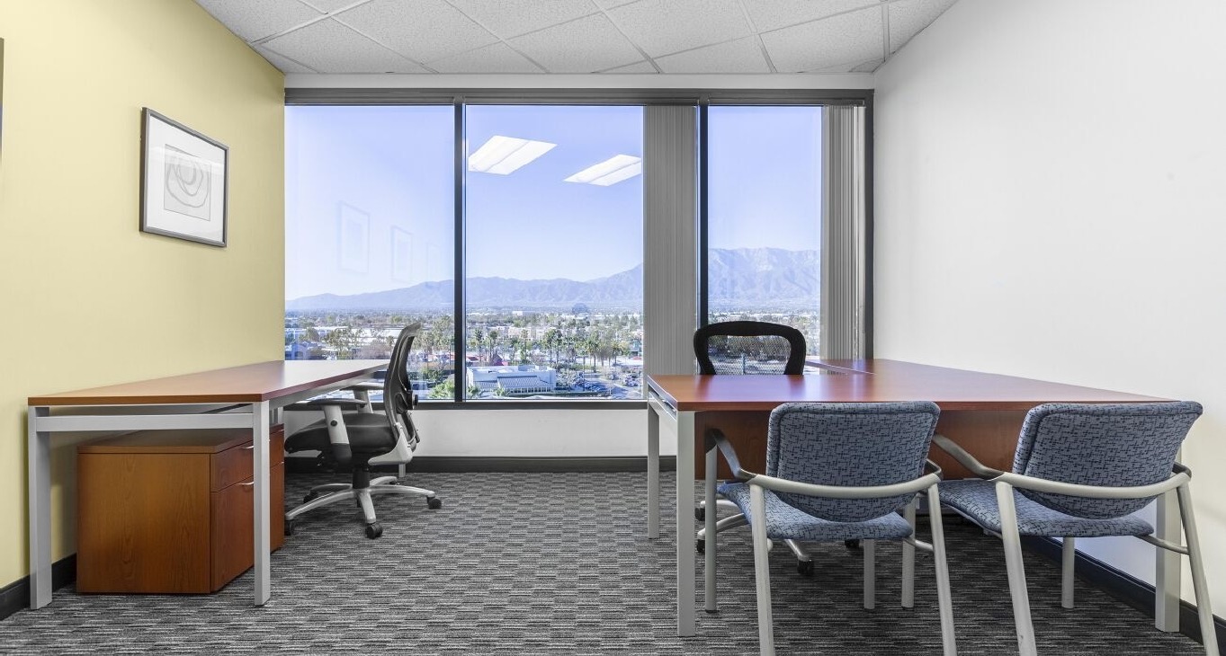 Rent office Broadway 1600 — photo 10