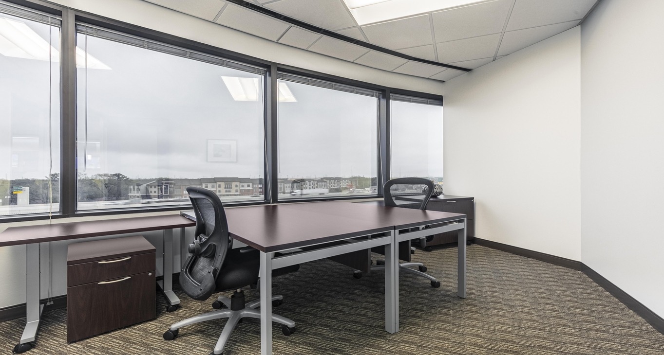 商务中心 Brookhollow Central III Rent office Brookhollow Central III — photo 3