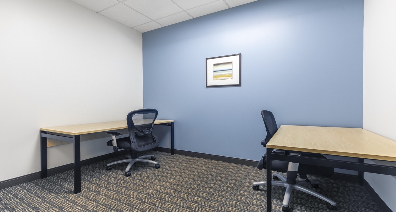 商务中心 Brookhollow Central III Rent office Brookhollow Central III — photo 6