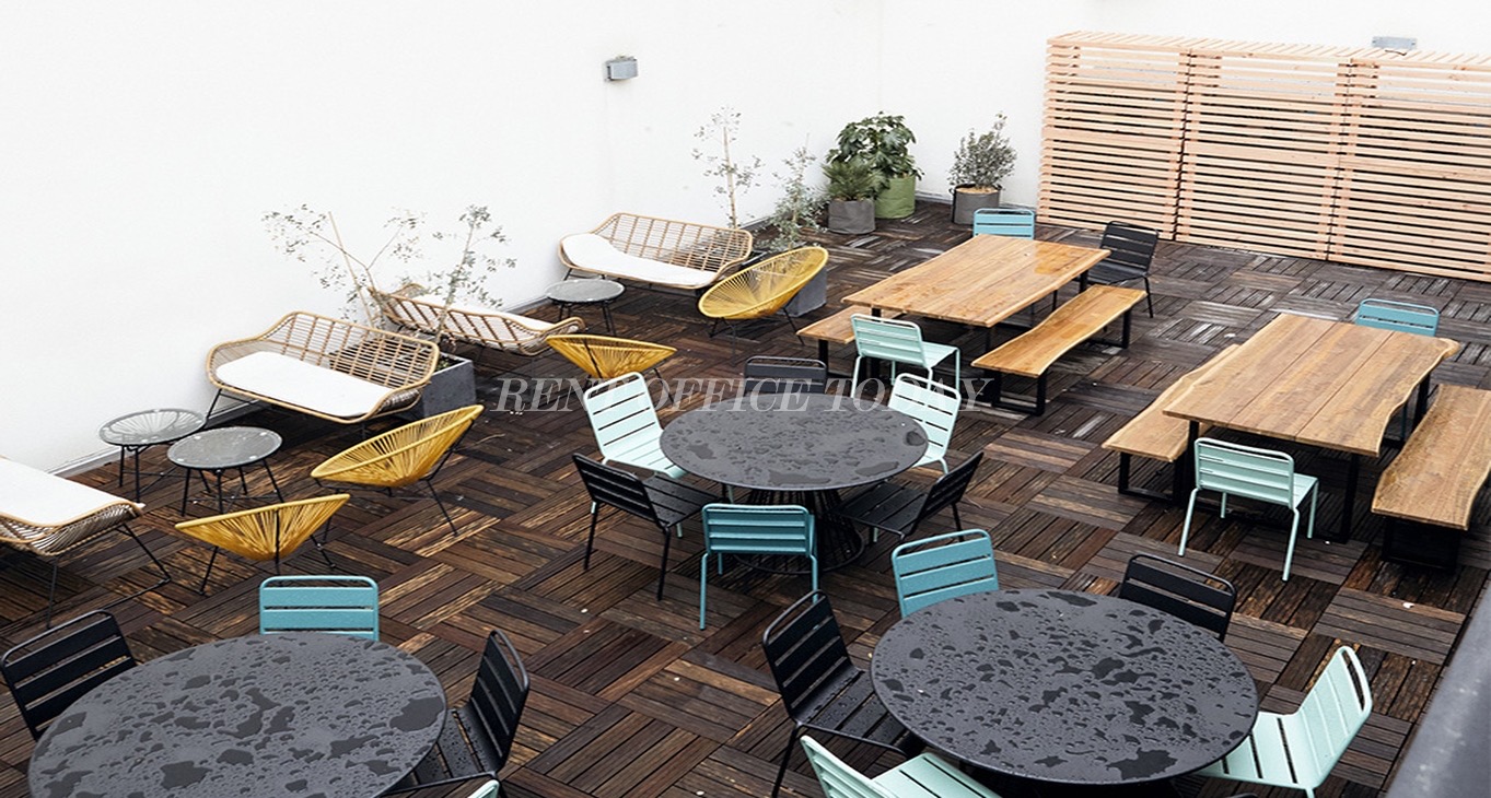 Rent office Coworking 12 rue Duhesme — photo 2