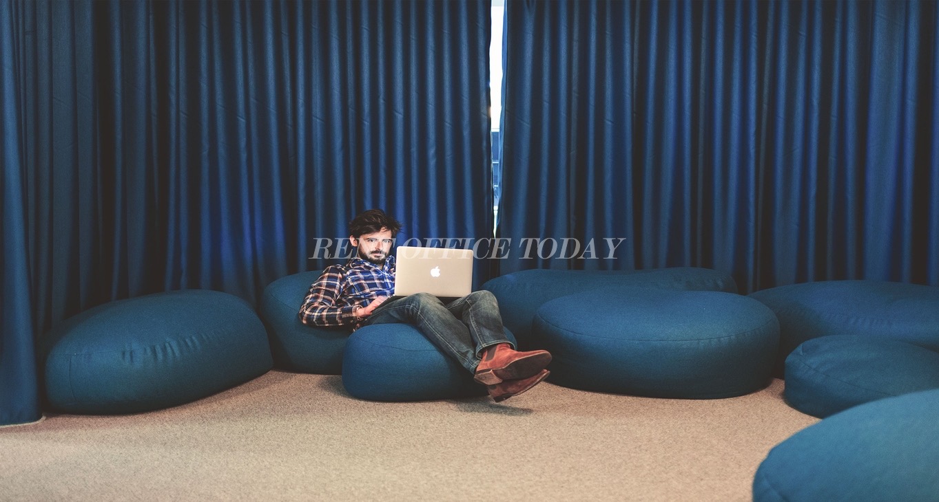 ビジネスセンター Coworking 8 rue de l'Hôtel de Ville Rent office Coworking 8 rue de l'Hôtel de Ville — photo 3