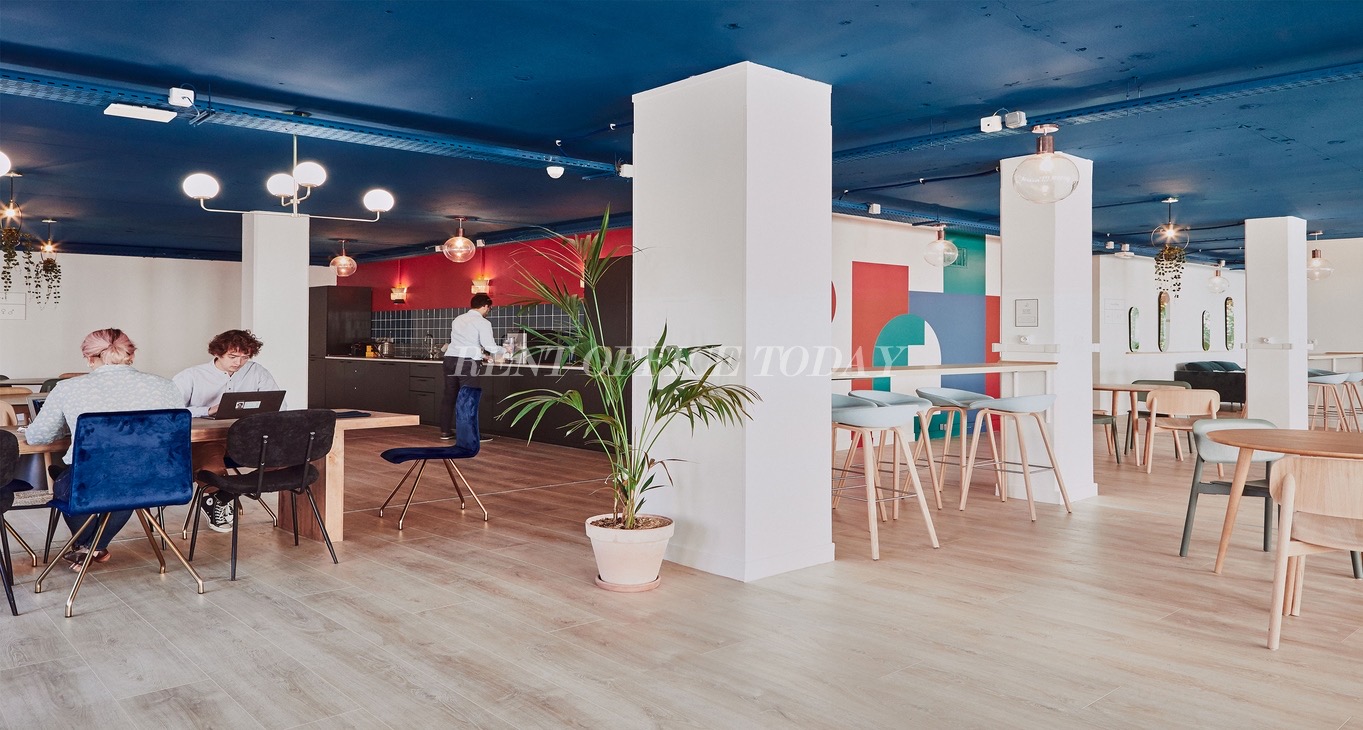 Business centrum Coworking 112 avenue Charles de Gaulle Rent office Coworking 112 avenue Charles de Gaulle — photo 6