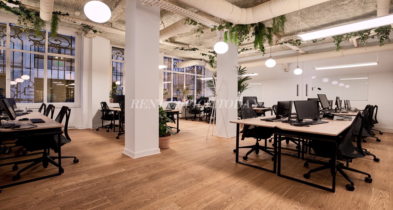 Rent office Coworking 11 Rue Notre Dame des Victoires — photo 4