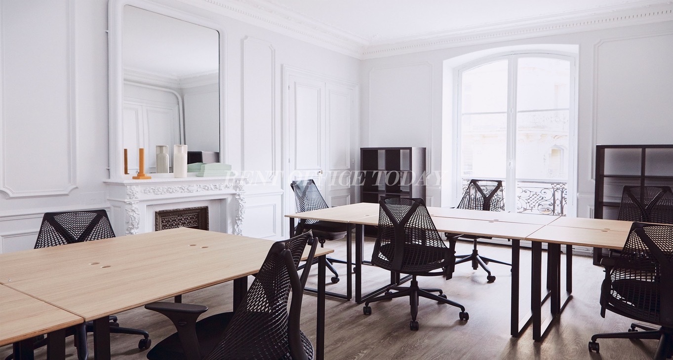Rent office Coworking 13 rue Yves Toudic — photo 1