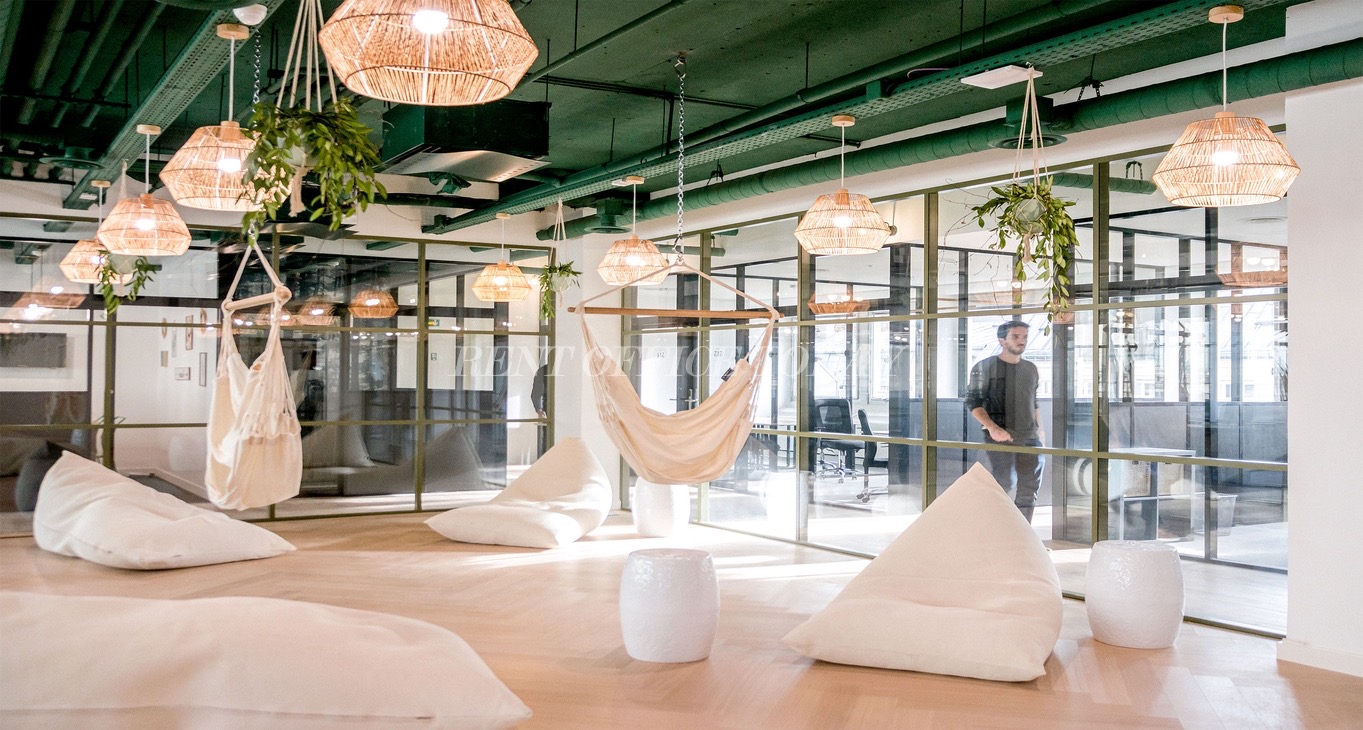 Rent office Coworking 10 rue Treilhard — photo 5