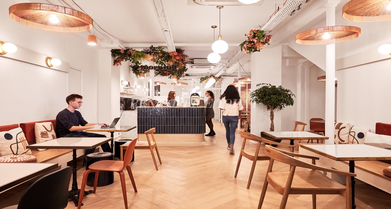 Rent office Coworking 21 rue de Cléry — photo 5