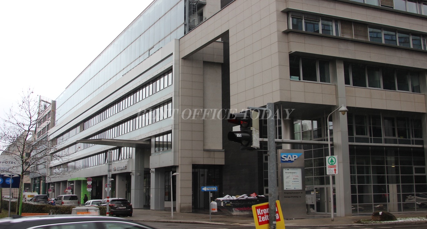 Rent office Bürohaus Lassallestraße 9B — photo 3