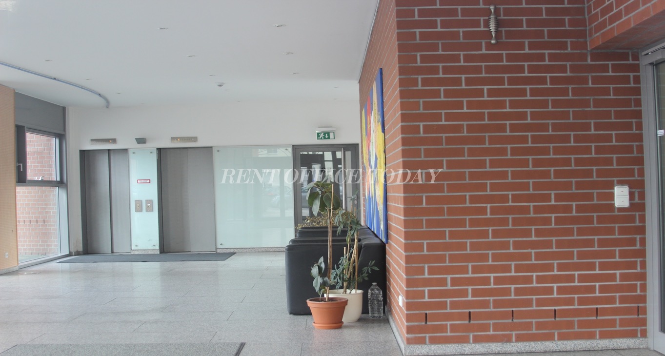 Rent office Gebauer Höfe — photo 5