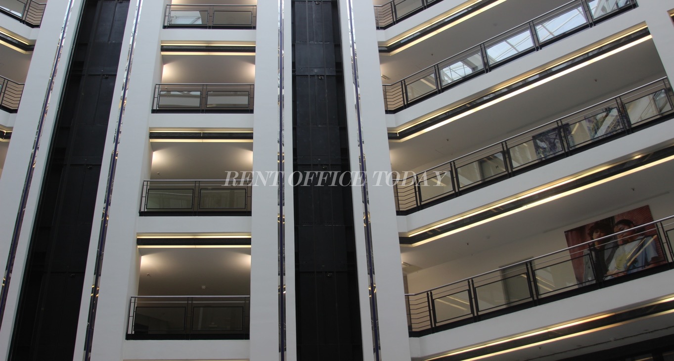 Rent office Katharina-Heinroth-Ufer 1 — photo 4
