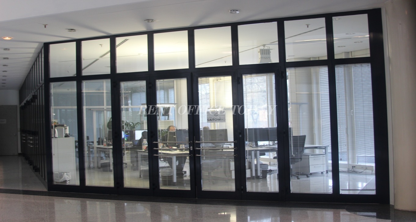 Rent office Katharina-Heinroth-Ufer 1 — photo 6