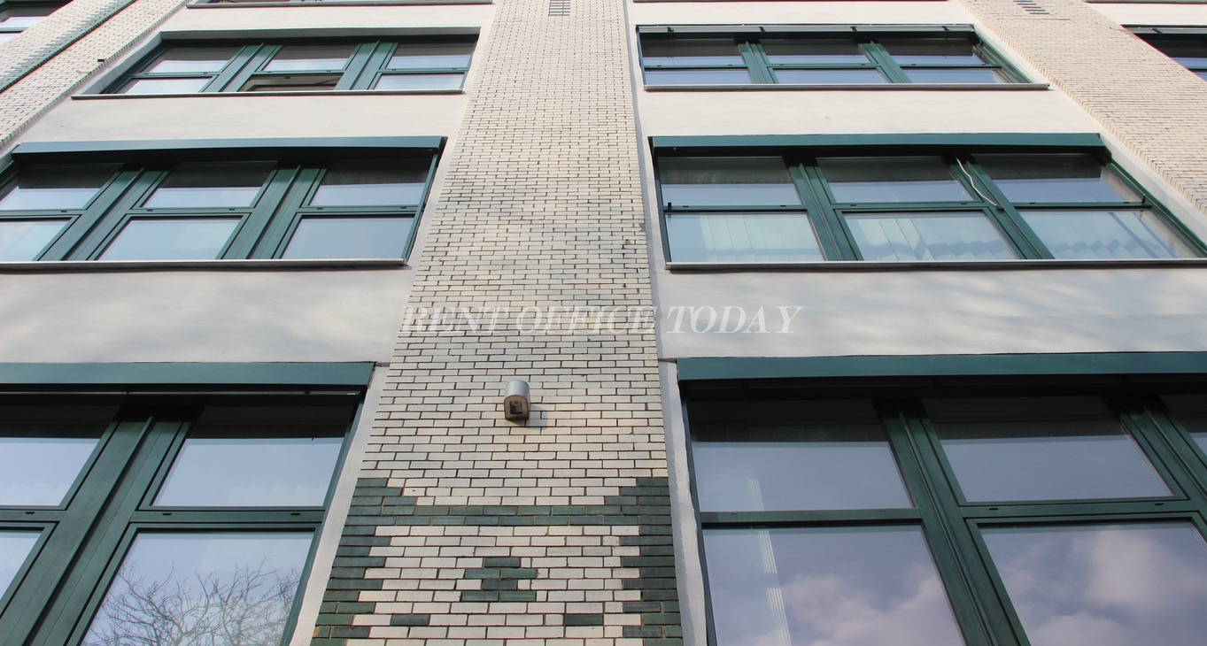 Rent office M-33 Höfe — photo 13