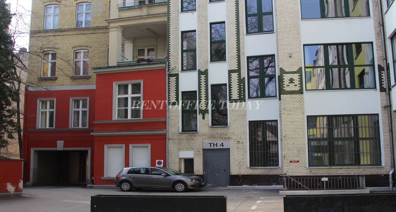 Rent office M-33 Höfe — photo 14
